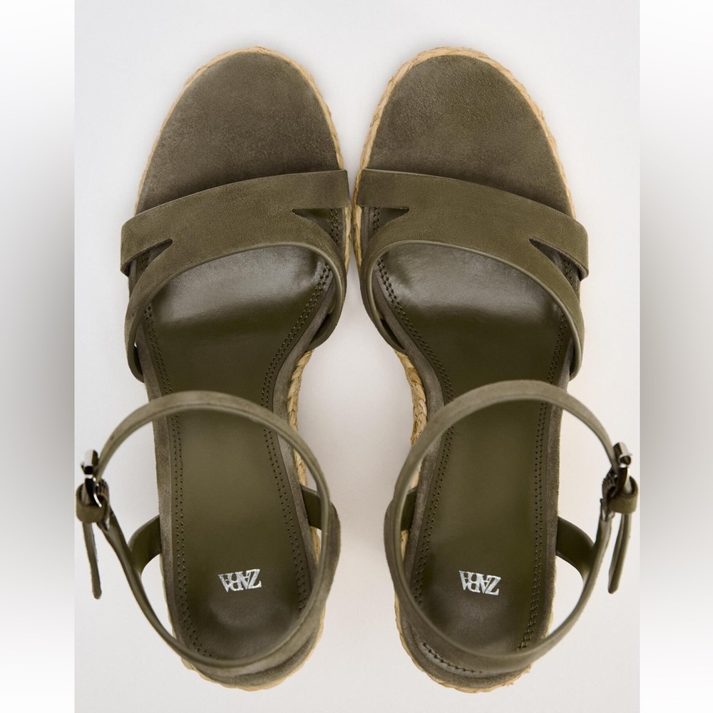 ZARA LEATHER WEDGES KHAKI GREEN
WORN ONCE SIZE 6 - Picture 5 of 7